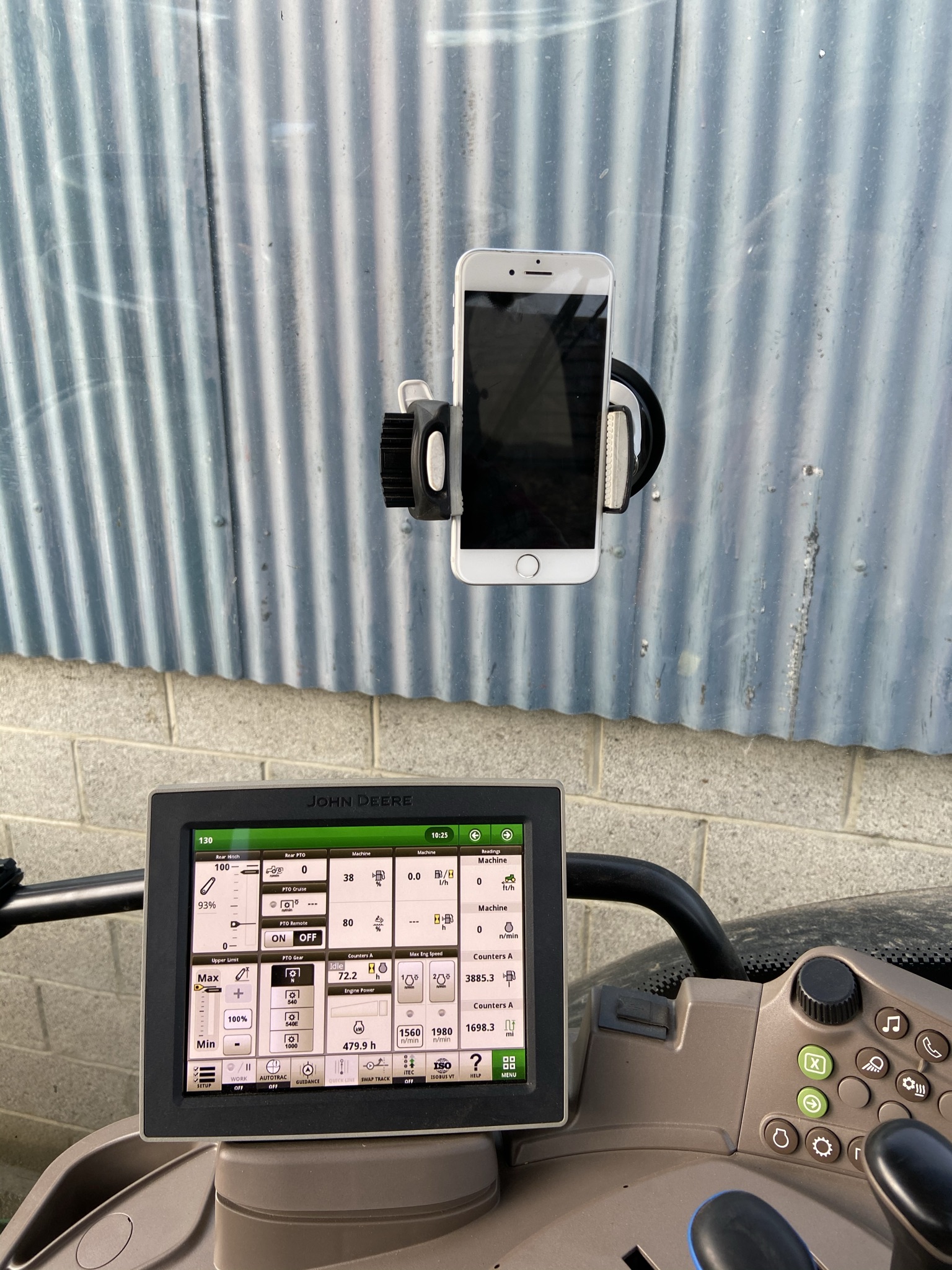 iPhone and iPad Clamp & Bracket - Scanstrut Rokk Mini - Image 6